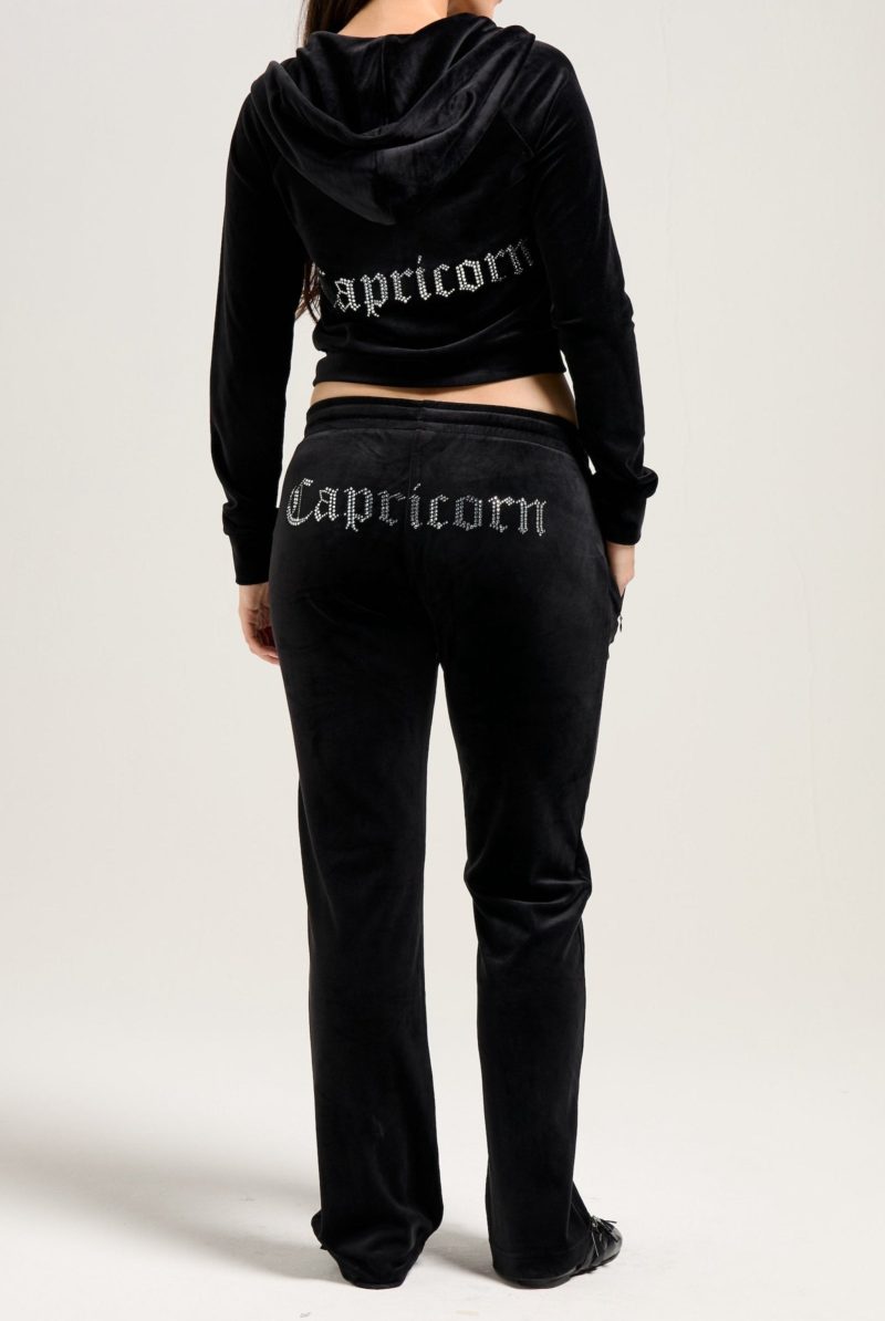 CAPRICORN MADISON HOODIE JCZAS224042 101 BLACK CAPRICORN TINA TRACKPANT JCZBJ224043 101 BLACK 59