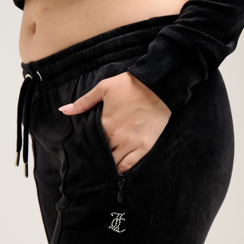 LEO MADISON HOODIE JCZAS224034 101 BLACK LEO TINA TRACKPANT JCZBJ224035 101 BLACK 21 911941f1 397b 4af9 8958 806af4b87c93