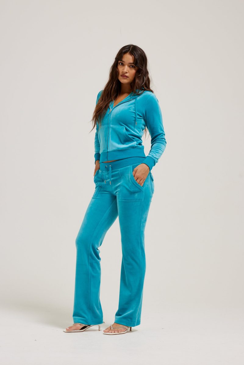 ROBERTSONHOODIE JCAP176 696 BISQUEYBLUEandDELRAYPOCKETEDPANT JCAP180 696 BISQUEYBLUE2 9c4c21ed 872b 4118 a216 faf79c038e33